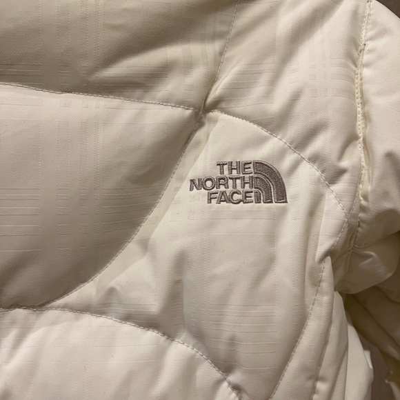 North face Jacket - Picture 9 of 11